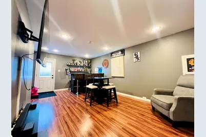 8605 Leclaire Avenue, Burbank, IL 60459 - Photo 18