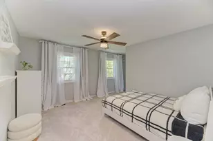 705 Potomac Ave, Naperville, IL 60565 - Photo 32