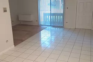 266 12th St, Wheeling, IL 60090 - Photo 2