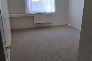 266 12th St, Wheeling, IL 60090 - Photo 8