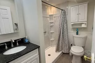 2320 S 10th Ave, Broadview, IL 60155 - Photo 12