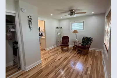 2320 S 10th Avenue, Broadview, IL 60155 - Photo 6