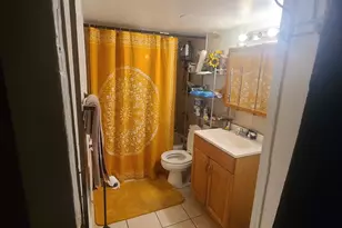 5742 S Marshfield Ave, Chicago, IL 60636 - Photo 16