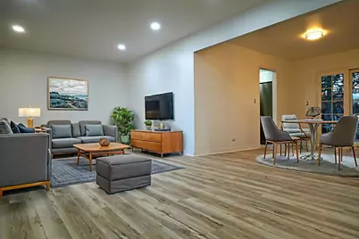 808 Bridle Lane, Wheaton, IL 60187 - Photo 6