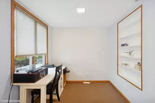 1720 W 54th Pl, La Grange Highlands, IL 60525 - Photo 14