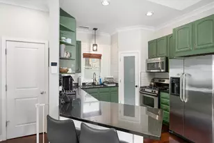 4845 N Springfield Ave, Chicago, IL 60625 - Photo 8