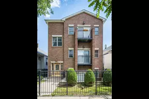 4845 N Springfield Ave, Chicago, IL 60625 - Photo 2