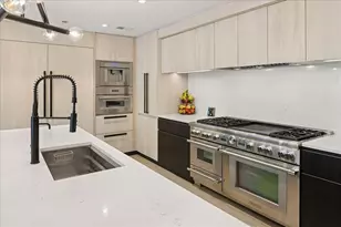 [Address not provided], Chicago, IL 60607 - Photo 16