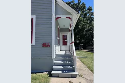 431 N Crystal Street, Elgin, IL 60123 - Photo 4