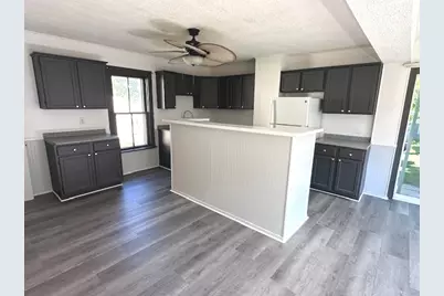 431 N Crystal Street, Elgin, IL 60123 - Photo 6