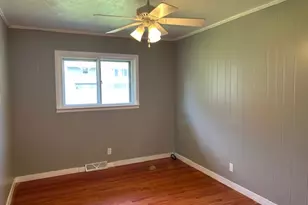 518 Barden St, Morrison, IL 61270 - Photo 16