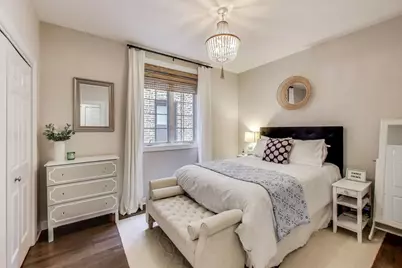 [Address not provided], Chicago, IL 60613 - Photo 18