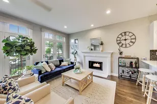 [Address not provided], Chicago, IL 60613 - Photo 2