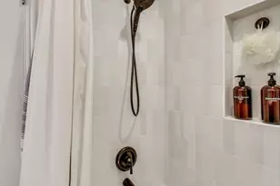 [Address not provided], Chicago, IL 60613 - Photo 14