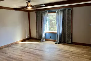 910 W 19th St, Sterling, IL 60181 - Photo 6