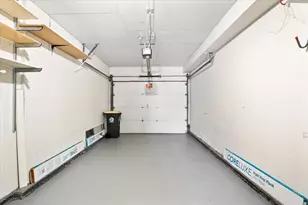 363 Oaktree Ct, Hoffman Estates, IL 60169 - Photo 22