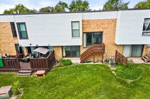 363 Oaktree Ct, Hoffman Estates, IL 60169 - Photo 36