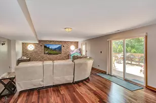 10408 S Alta Dr, Palos Hills, IL 60465 - Photo 10