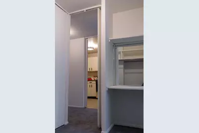 400 E Randolph Street #906, Chicago, IL 60601 - Photo 10