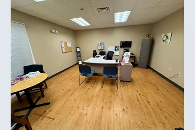 251 N Center Street, Joliet, IL 60435 - Photo 24