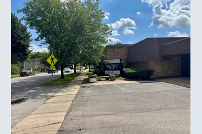 251 N Center Street, Joliet, IL 60435 - Photo 6