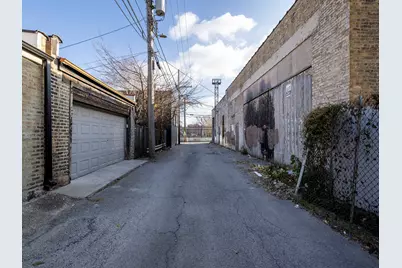 3056 W Walton Street, Chicago, IL 60622 - Photo 32