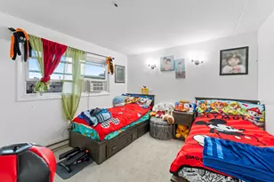 [Address not provided], Worth, IL 60482 - Photo 18