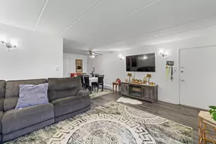 [Address not provided], Worth, IL 60482 - Photo 8