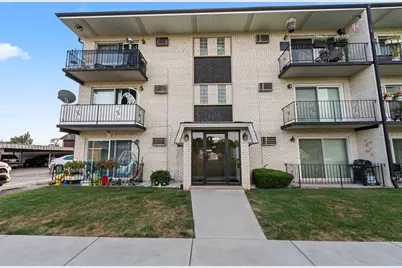 [Address not provided], Worth, IL 60482 - Photo 1