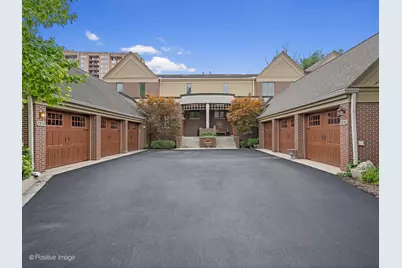 1218 Hawthorne Court, Hinsdale, IL 60521 - Photo 1