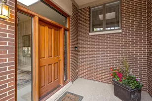 1218 Hawthorne Ct, Hinsdale, IL 60521 - Photo 2