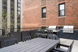 1112 N Dearborn St, Chicago, IL 60610 - Photo 32