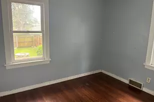 241 Warren St, Calumet City, IL 60409 - Photo 14