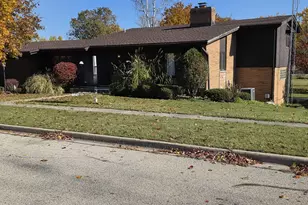 1546 Wheeler St, Woodstock, IL 60098 - Photo 1