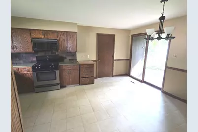 1546 Wheeler Street, Woodstock, IL 60098 - Photo 14