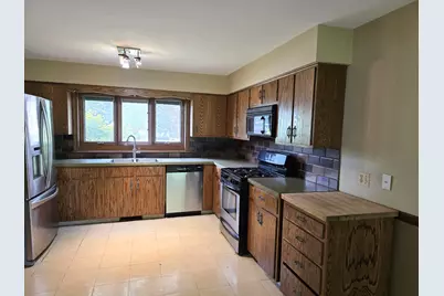 1546 Wheeler Street, Woodstock, IL 60098 - Photo 12