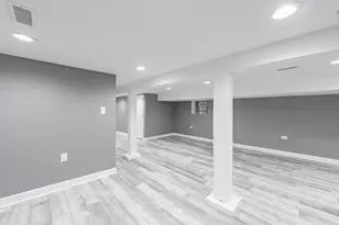 7335 S Greenwood Ave, Chicago, IL 60619 - Photo 22