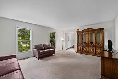 1554 Deer Run, Gurnee, IL 60031 - Photo 10