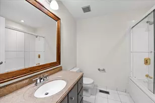 1554 Deer Run, Gurnee, IL 60031 - Photo 16