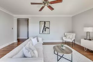 1755 E 55th St, Chicago, IL 60615 - Photo 6