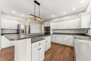 302 County Rd 2650 N, Mahomet, IL 61853 - Photo 32