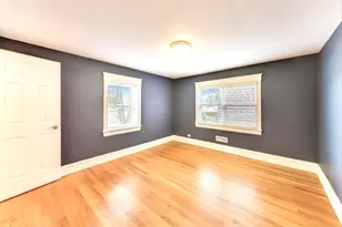 315 S Beverly Ln, Arlington Heights, IL 60005 - Photo 24