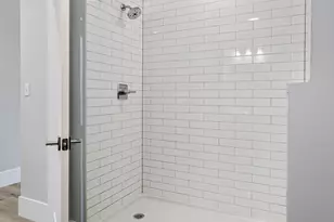 1531 W Howard Ave, Chicago, IL 60626 - Photo 6