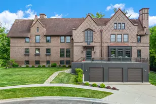 141 Loretto Ct, Wheaton, IL 60189 - Photo 1