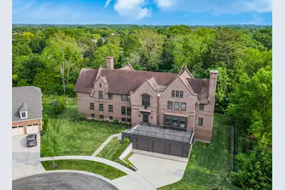 141 Loretto Court, Wheaton, IL 60189 - Photo 2