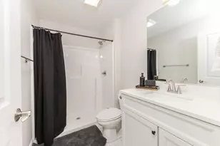 9491 Crossbow Dr, Bloomington, IL 61705 - Photo 38