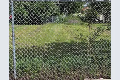 12321 S Halsted Street, Chicago, IL 60628 - Photo 1