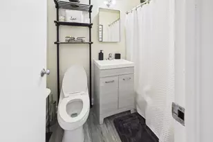 4800 S Lake Park Ave, Chicago, IL 60615 - Photo 16