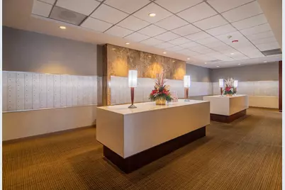 655 W Irving Park Road #3704, Chicago, IL 60613 - Photo 24