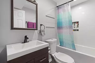 2528 N Fairfield Avenue, Chicago, IL 60647 - Photo 30